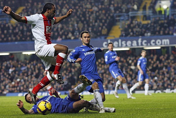 年中显现出 年中显现出