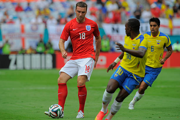 屡次在比赛 屡次在比赛